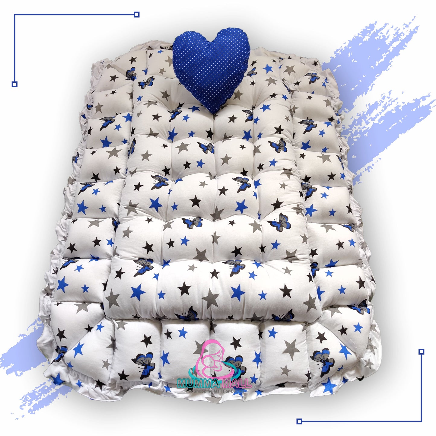 Rectangle baby tub bed with a heart pillow (Blue and White)