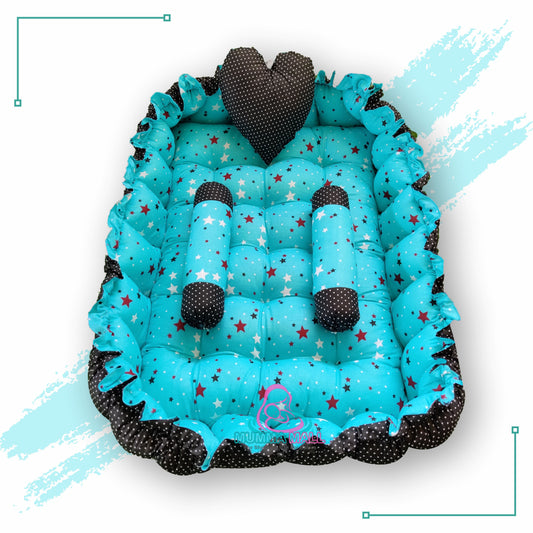 Rectangle baby tub bed with a heart pillow and pair of Bolster (Turquoise and Black)